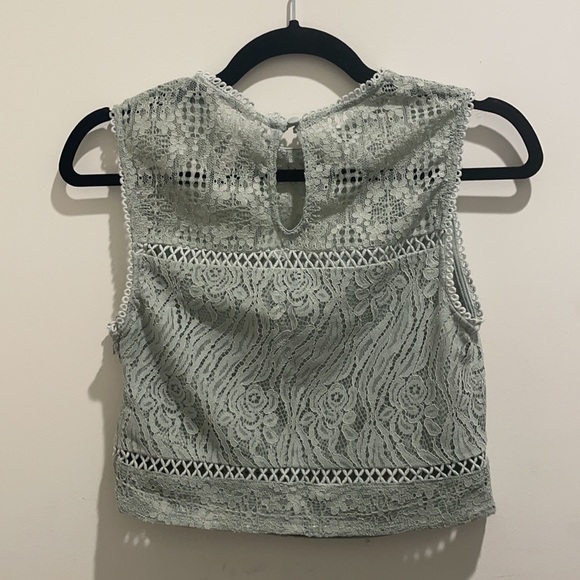 Cute Lacy Green Crop Top - Picture 4 of 5